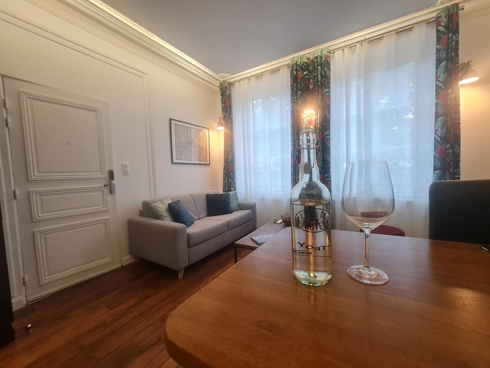 La Maison V.H., Appartements D'Hotes Troyes Luaran gambar